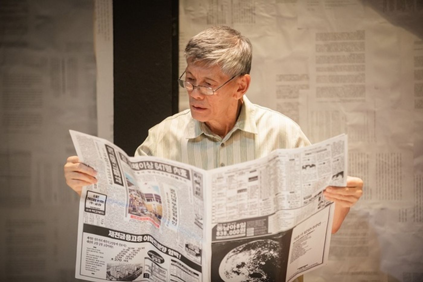 Photos: First Look at THE APOLOGY at the Arcola Theatre  Image