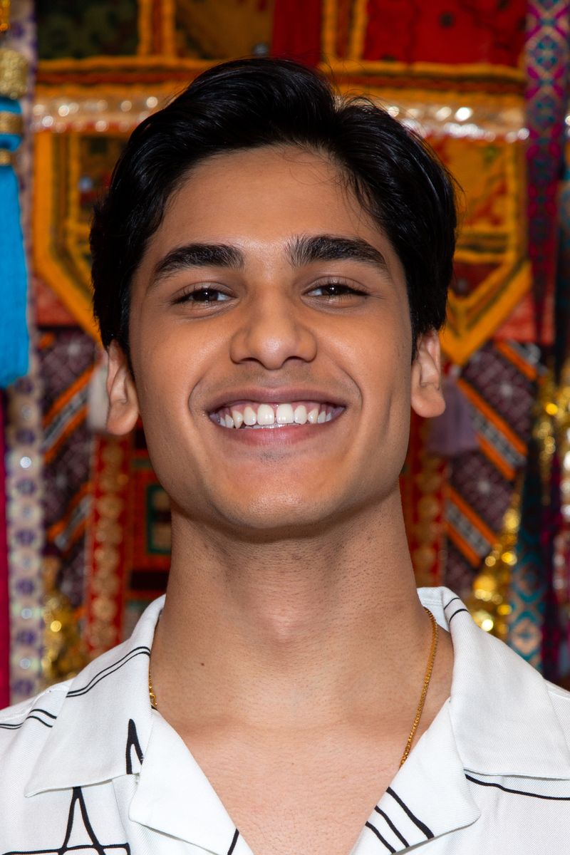 Photos: Meet the Cast of the ALADDIN National Tour — photo 7 of 16