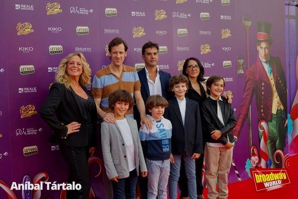 Gillian Bruce, Edu Soto, Federico Bellone, Sílvia Montesinos y los niños  Martín L Photo