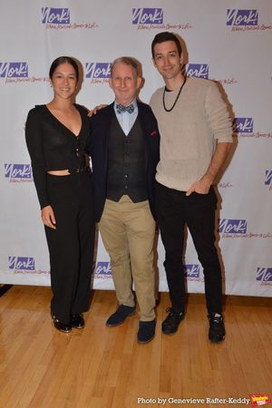 Evans Haile and cast members from The Big Apple Circus and Cirque de Soleil-Andrea Murillo and Kyle Driggs @ BroadwayWorld Evans Haile and cast members from The Big Apple Circus and Cirque de Soleil-Andrea Mu Photo