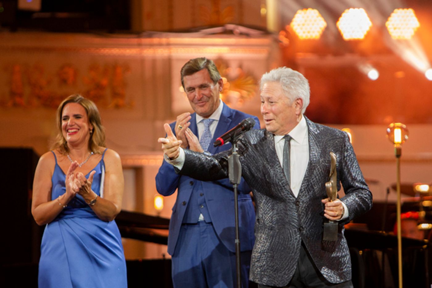 Photos: Alan Menken Receives Max Steiner Achievement Award at Hollywood in Vienna Gala Photos: Alan Menken Receives Max Steiner Achievement Award at Hollywood in Vienna Gala Image