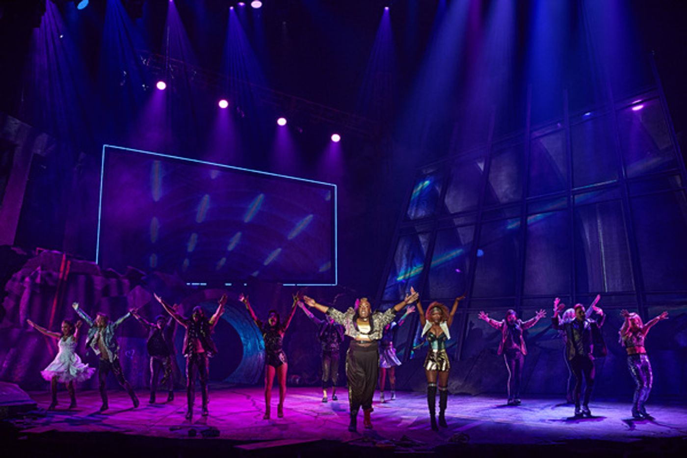 Video/Photos: BAT OUT OF HELL Lands In Las Vegas At Paris Hotel & Casino! Video/Photos: BAT OUT OF HELL Lands In Las Vegas At Paris Hotel & Casino! Image