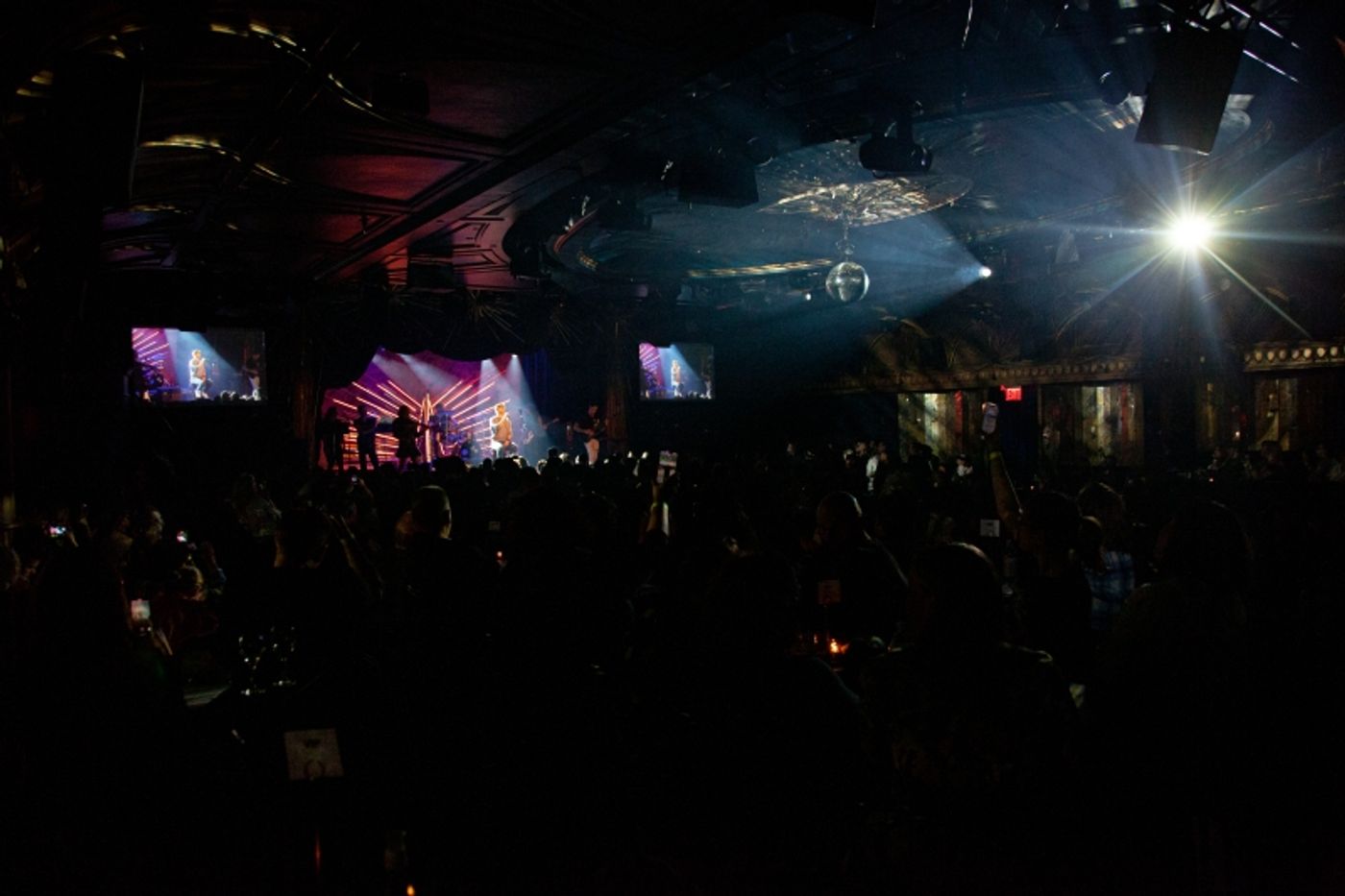 Review: JEREMY JORDAN AND AGE OF MADNESS Play Awesome Debut Rock Concert at Sony Hall Review: JEREMY JORDAN AND AGE OF MADNESS Play Awesome Debut Rock Concert at Sony Hall Image