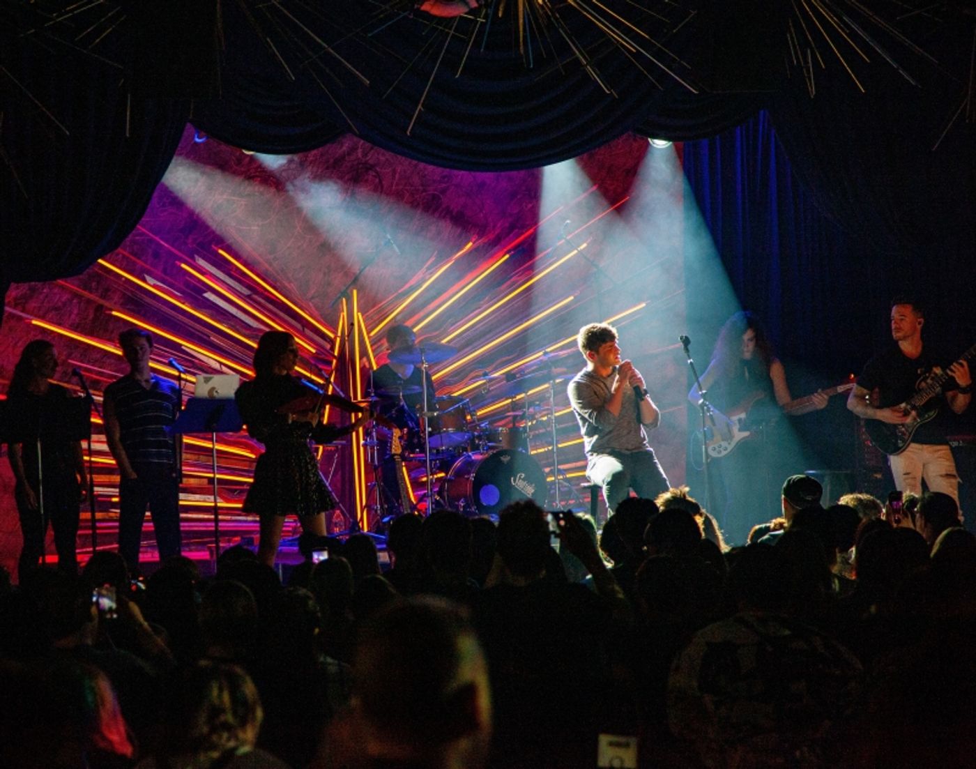 Review: JEREMY JORDAN AND AGE OF MADNESS Play Awesome Debut Rock Concert at Sony Hall Review: JEREMY JORDAN AND AGE OF MADNESS Play Awesome Debut Rock Concert at Sony Hall Image