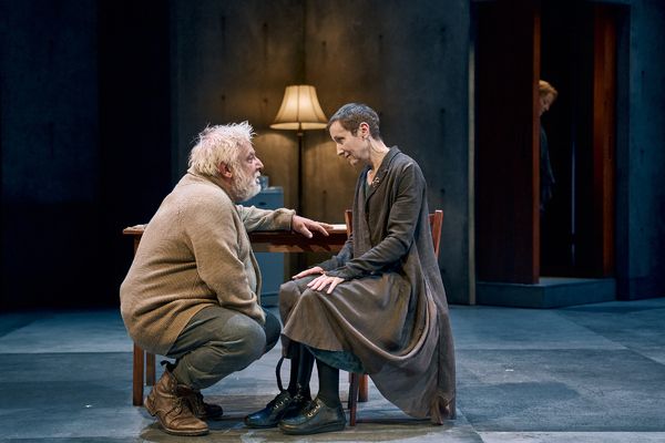 Simon Russell Beale (John Gabriel Borkman) and Lia Williams (Ella Rentheim) Photo