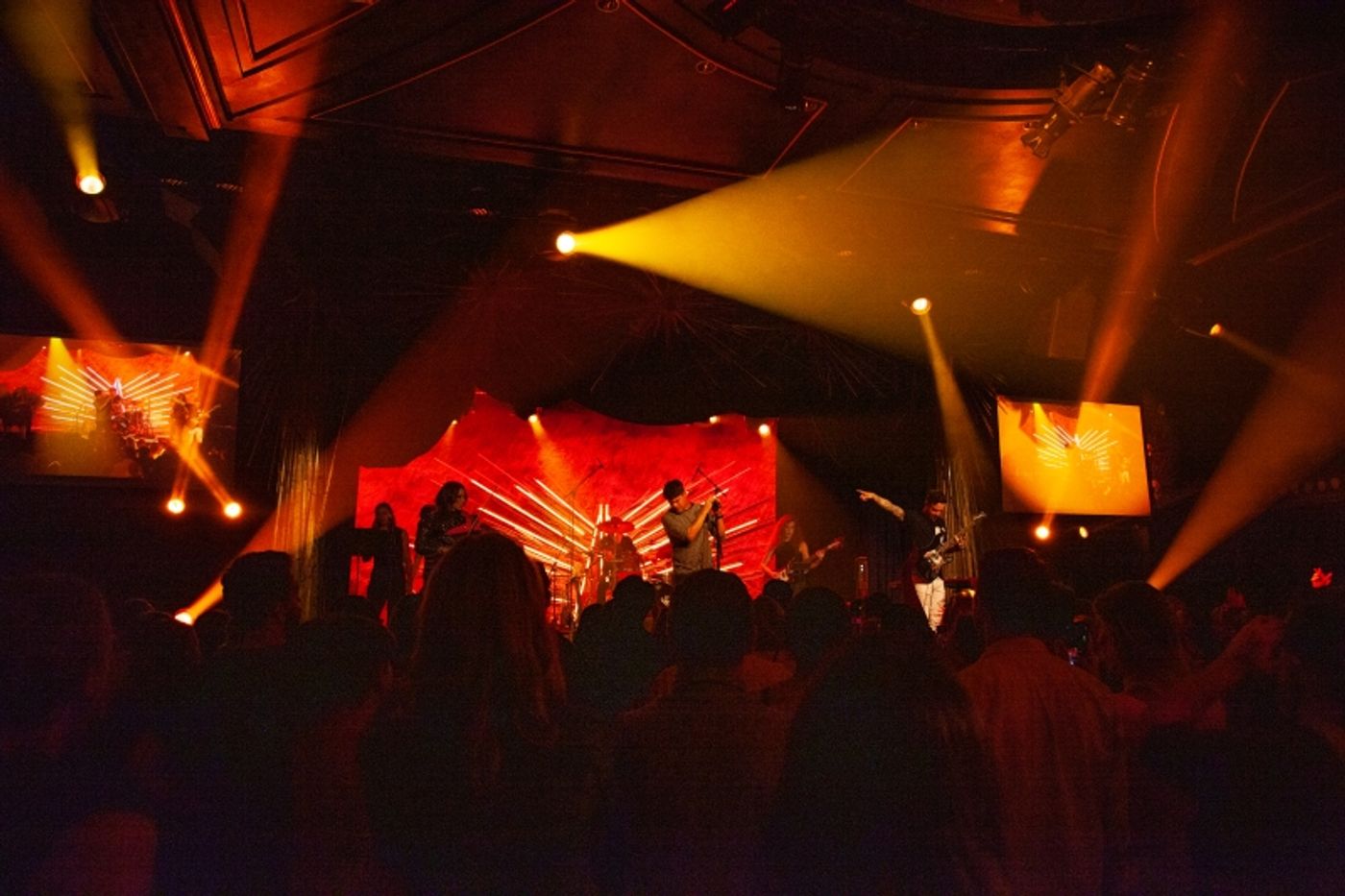 Review: JEREMY JORDAN AND AGE OF MADNESS Play Awesome Debut Rock Concert at Sony Hall Review: JEREMY JORDAN AND AGE OF MADNESS Play Awesome Debut Rock Concert at Sony Hall Image