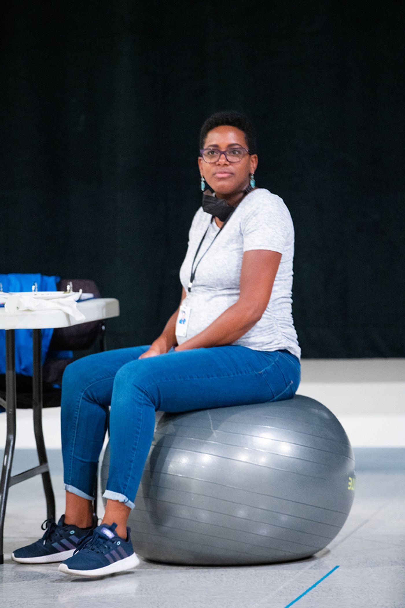 Photos: Go Inside Rehearsals for the Chicago Premiere of 1919 at Steppenwolf Theatre Company  Image