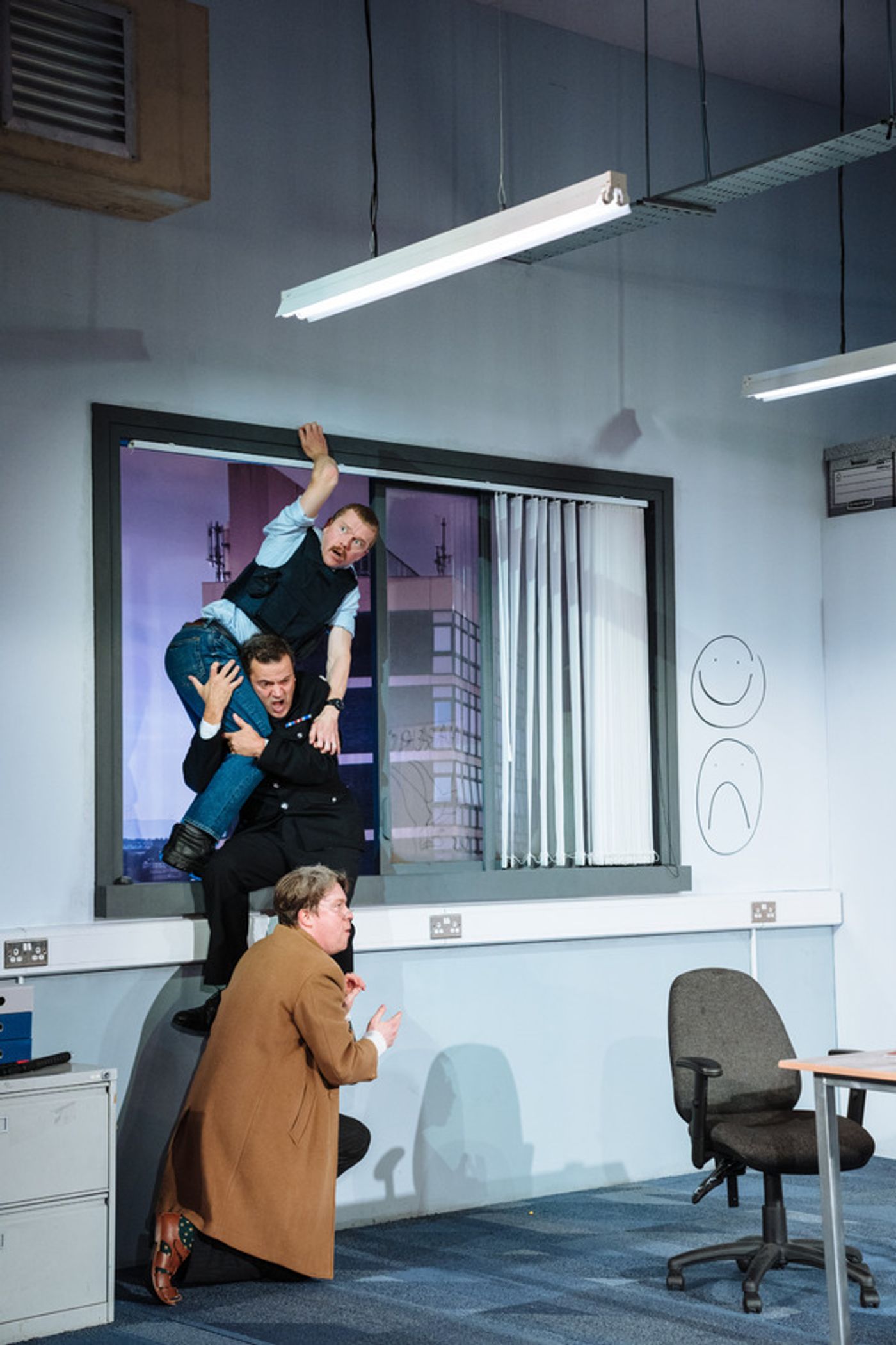 Photos: First Look at Sheffield Theatres' ACCIDENTAL DEATH OF AN ANARCHIST  Image