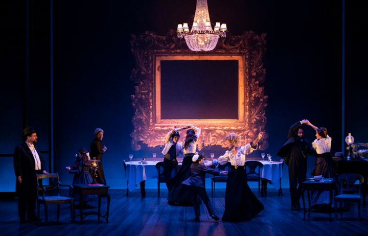 Leopoldstadt Production Photo