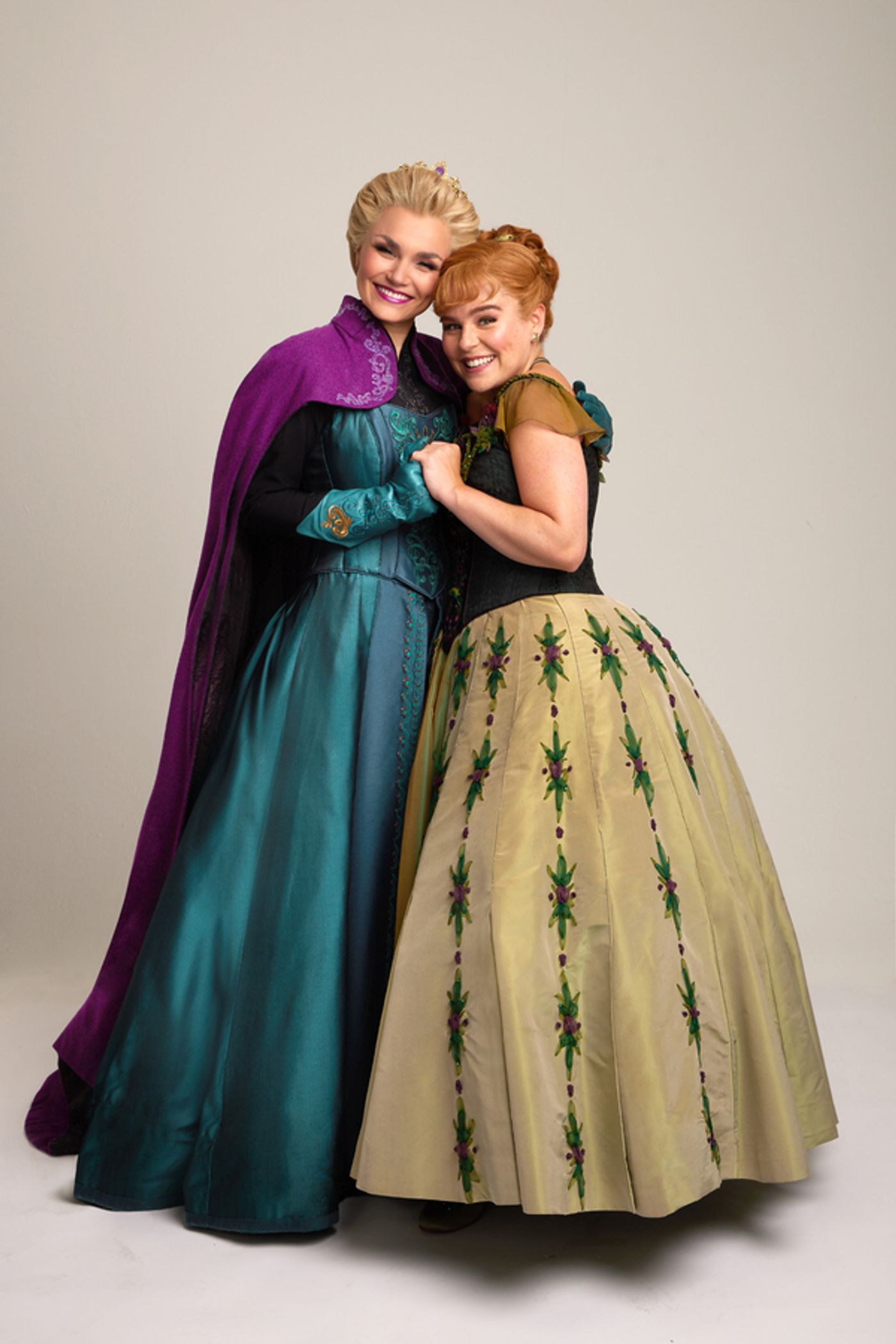 Photos: Get a First Look at New FROZEN Cast Members Emily Lane and Djavan van de Fliert as 'Anna' and 'Kristoff'  Image