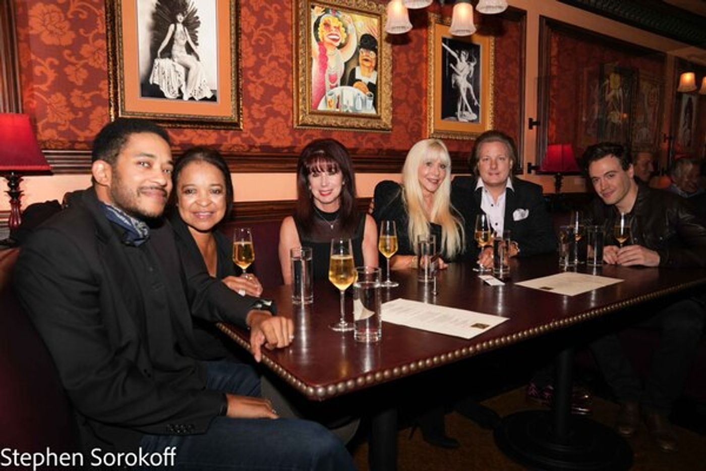 Photos: Clive Davis, Donna McKechnie, Norm Lewis, Attend Clint Holmes at 54 Below  Image