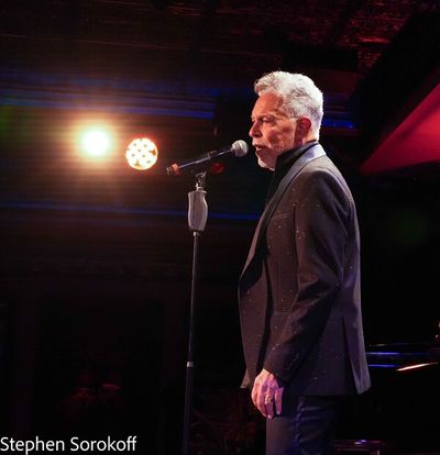 Clint Holmes Photo