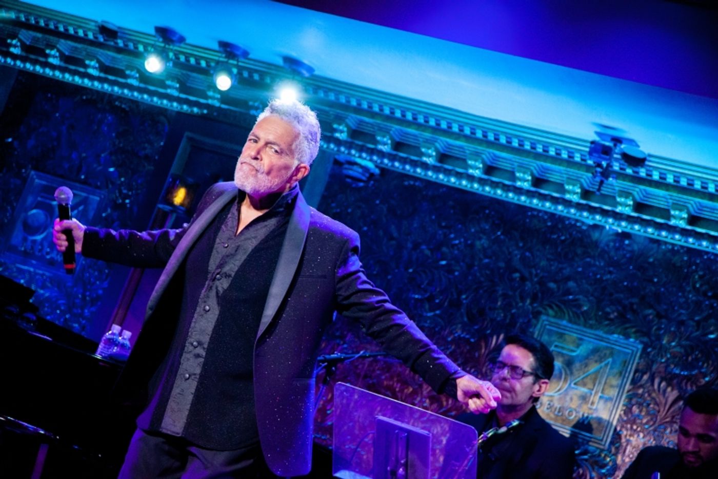 Review: Clint Holmes Astonishes 54 Below Audience With BETWEEN THE MOON AND NEW YORK CITY Review: Clint Holmes Astonishes 54 Below Audience With BETWEEN THE MOON AND NEW YORK CITY Image