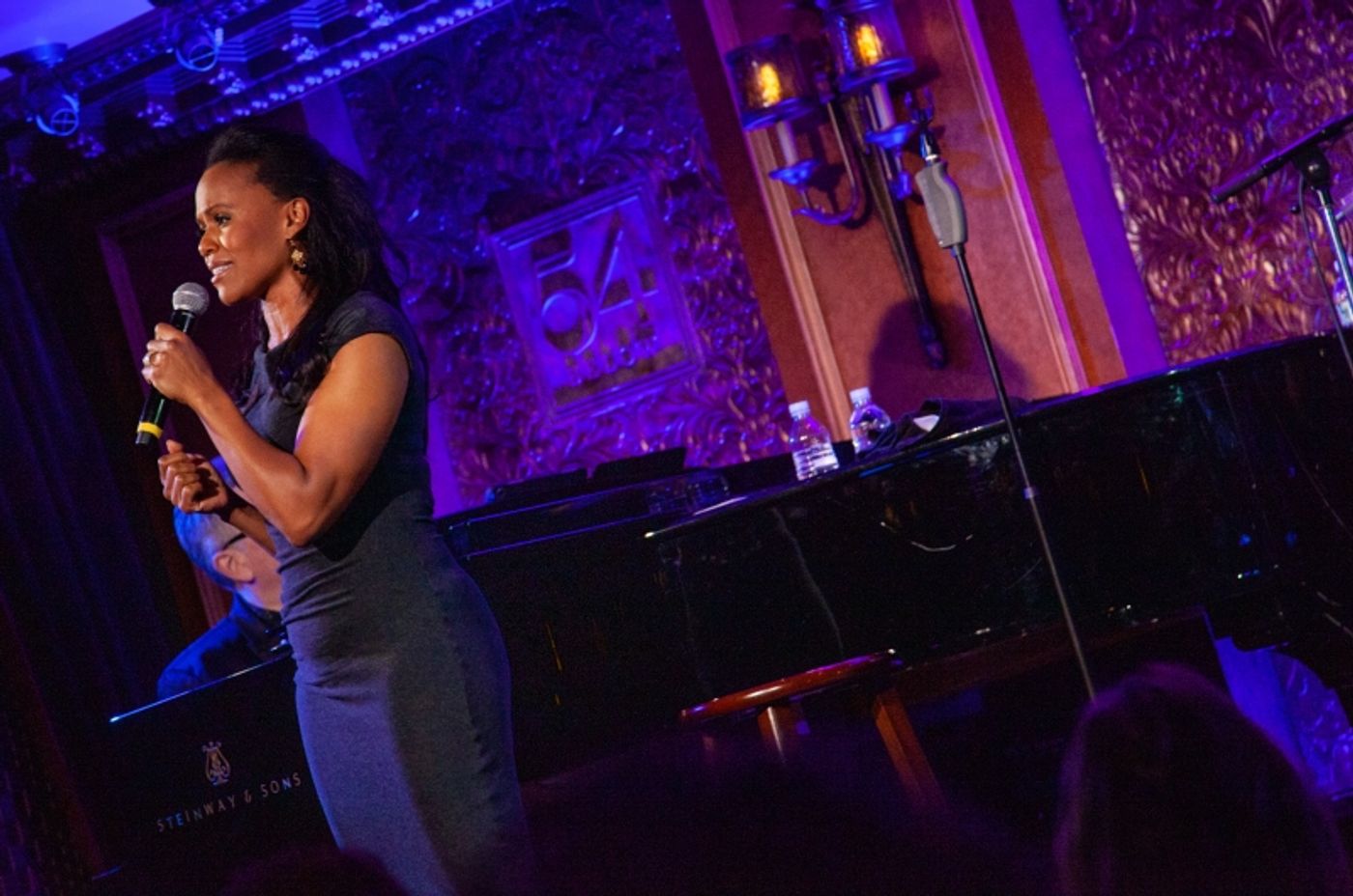 Review: Clint Holmes Astonishes 54 Below Audience With BETWEEN THE MOON AND NEW YORK CITY Review: Clint Holmes Astonishes 54 Below Audience With BETWEEN THE MOON AND NEW YORK CITY Image