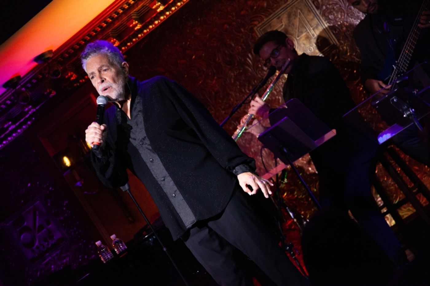 Review: Clint Holmes Astonishes 54 Below Audience With BETWEEN THE MOON AND NEW YORK CITY Review: Clint Holmes Astonishes 54 Below Audience With BETWEEN THE MOON AND NEW YORK CITY Image