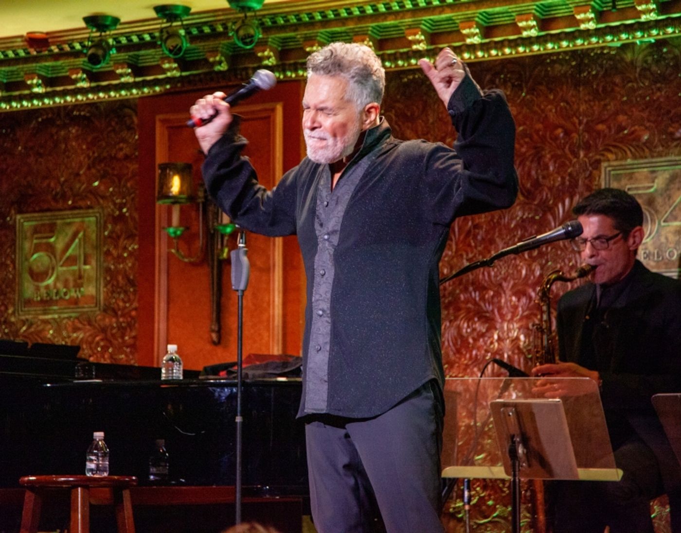 Review: Clint Holmes Astonishes 54 Below Audience With BETWEEN THE MOON AND NEW YORK CITY Review: Clint Holmes Astonishes 54 Below Audience With BETWEEN THE MOON AND NEW YORK CITY Image