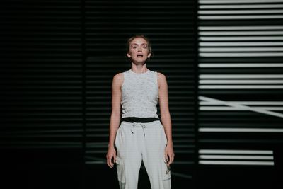  Sophie Melville Photo