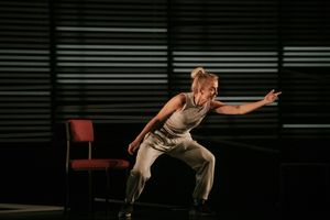  Sophie Melville Photo
