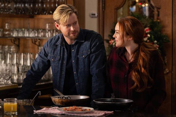 Chord Overstreet as Jake, Lindsay Lohan as Sierra Photo