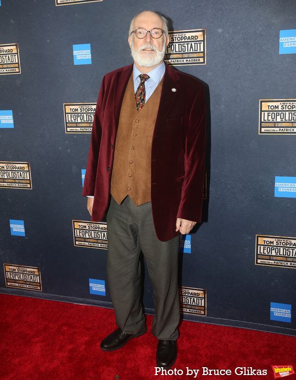 Photos: On the Red Carpet for Opening Night of LEOPOLDSTADT — photo 6 of 63