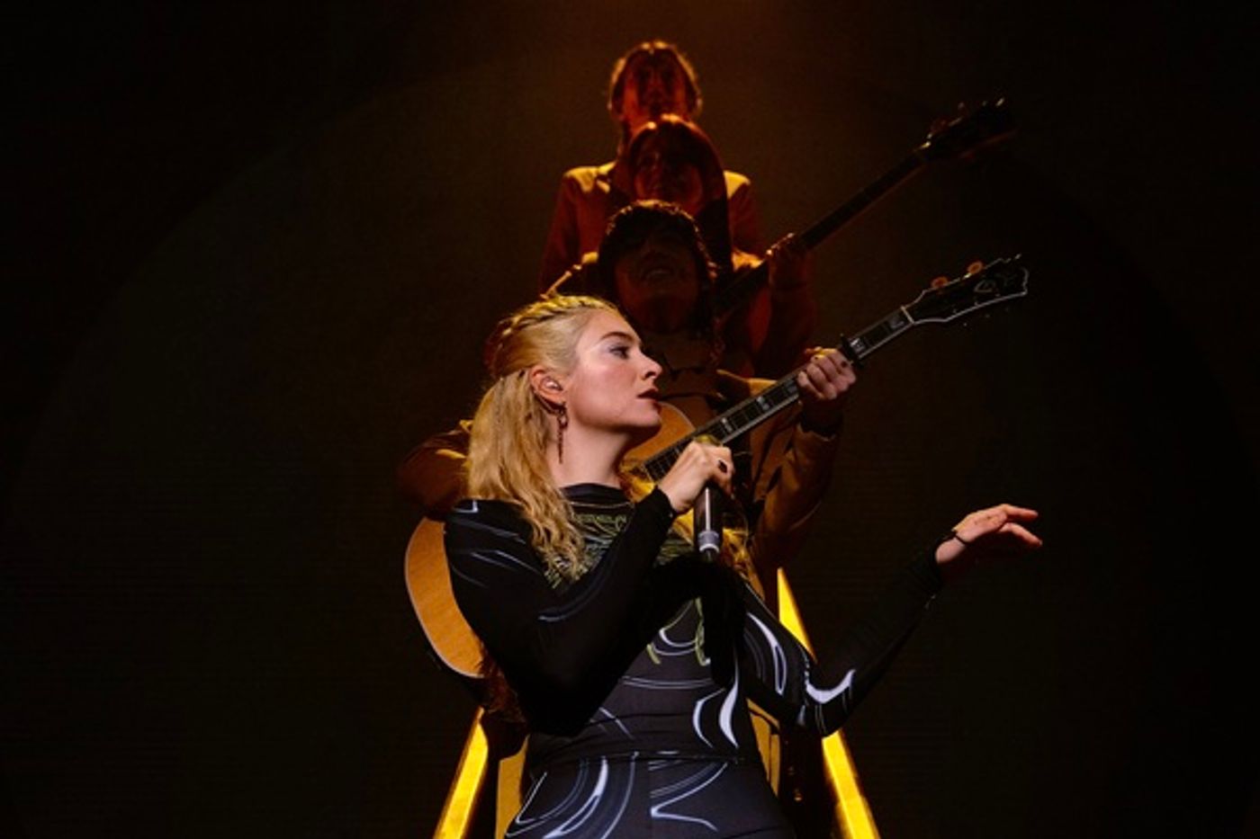 Photos: Lorde, Bleachers & More Perform at All Things Go Festival  Image