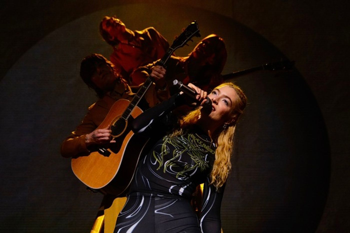 Photos: Lorde, Bleachers & More Perform at All Things Go Festival  Image