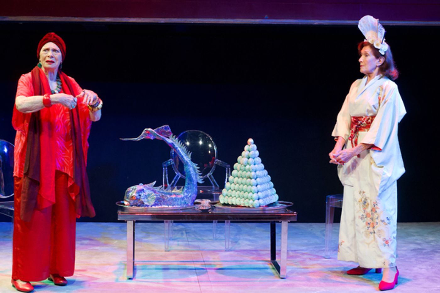 Photos: First Look at Linda Marlowe & Sara Kestelman in THE MILK TRAIN DOESN'T STOP HERE ANYMORE  Image