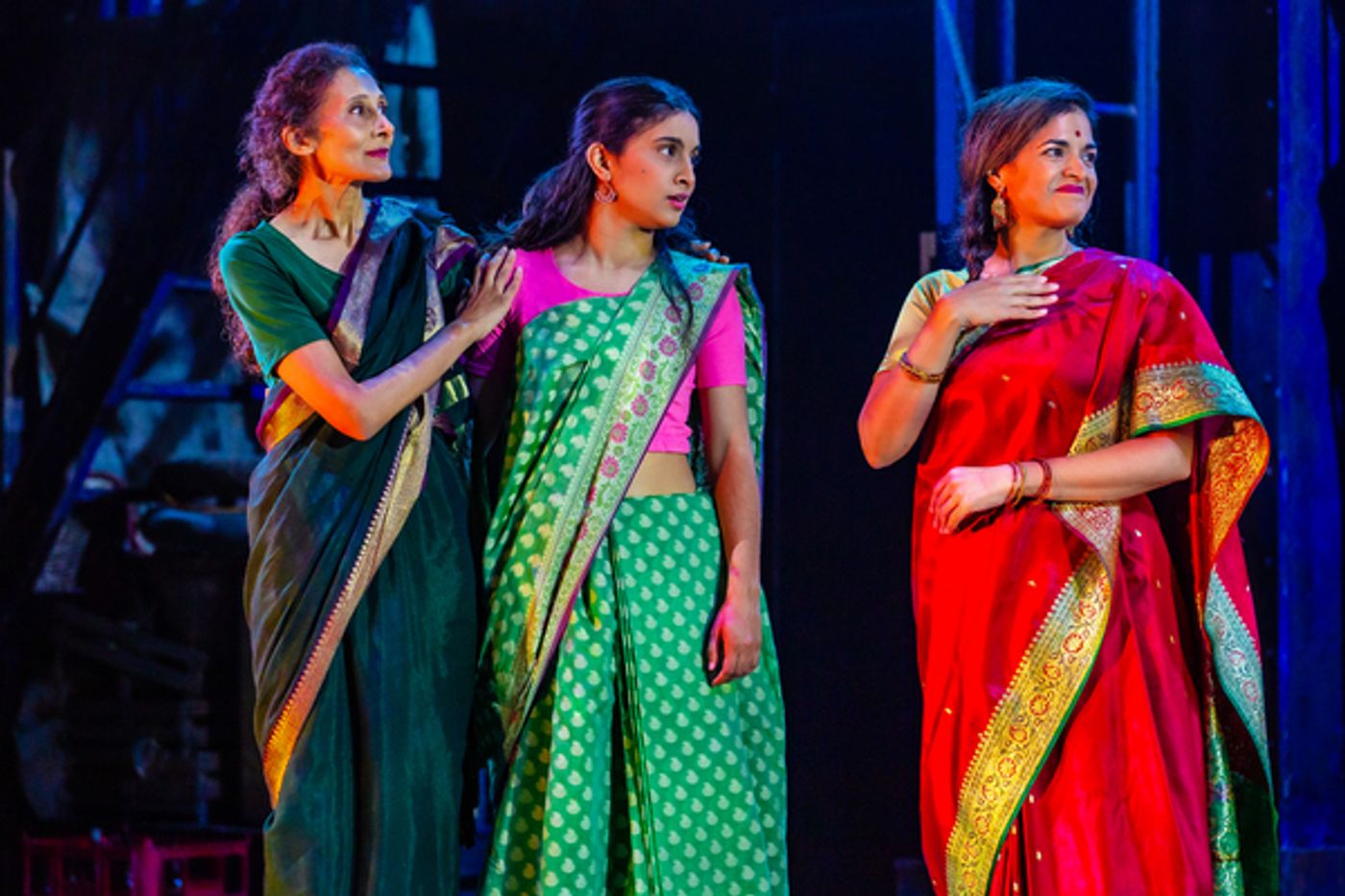 Photos: First Look at the New Cast of LIFE OF PI Photos: First Look at the New Cast of LIFE OF PI Image