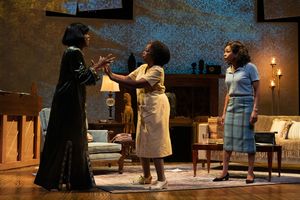 Chibuba Osuala, Jennifer Leigh Warren and Arie Bianca Thompson Photo
