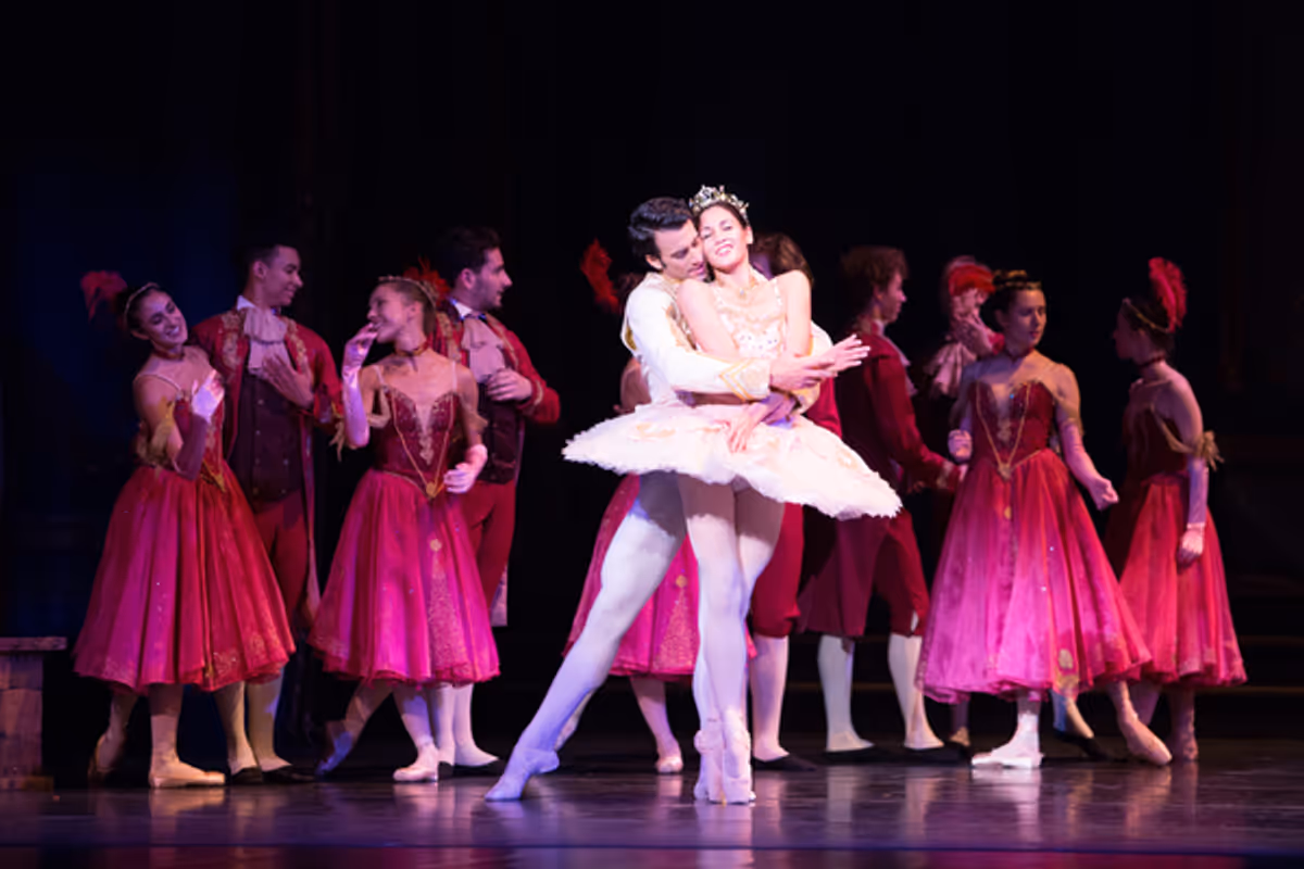 Mayara Pineiro, Arian Molina Soca, and Artists of Philadelphia Ballet at Photos: CINDERELLA Opens At Philadelphia Ballet October 13