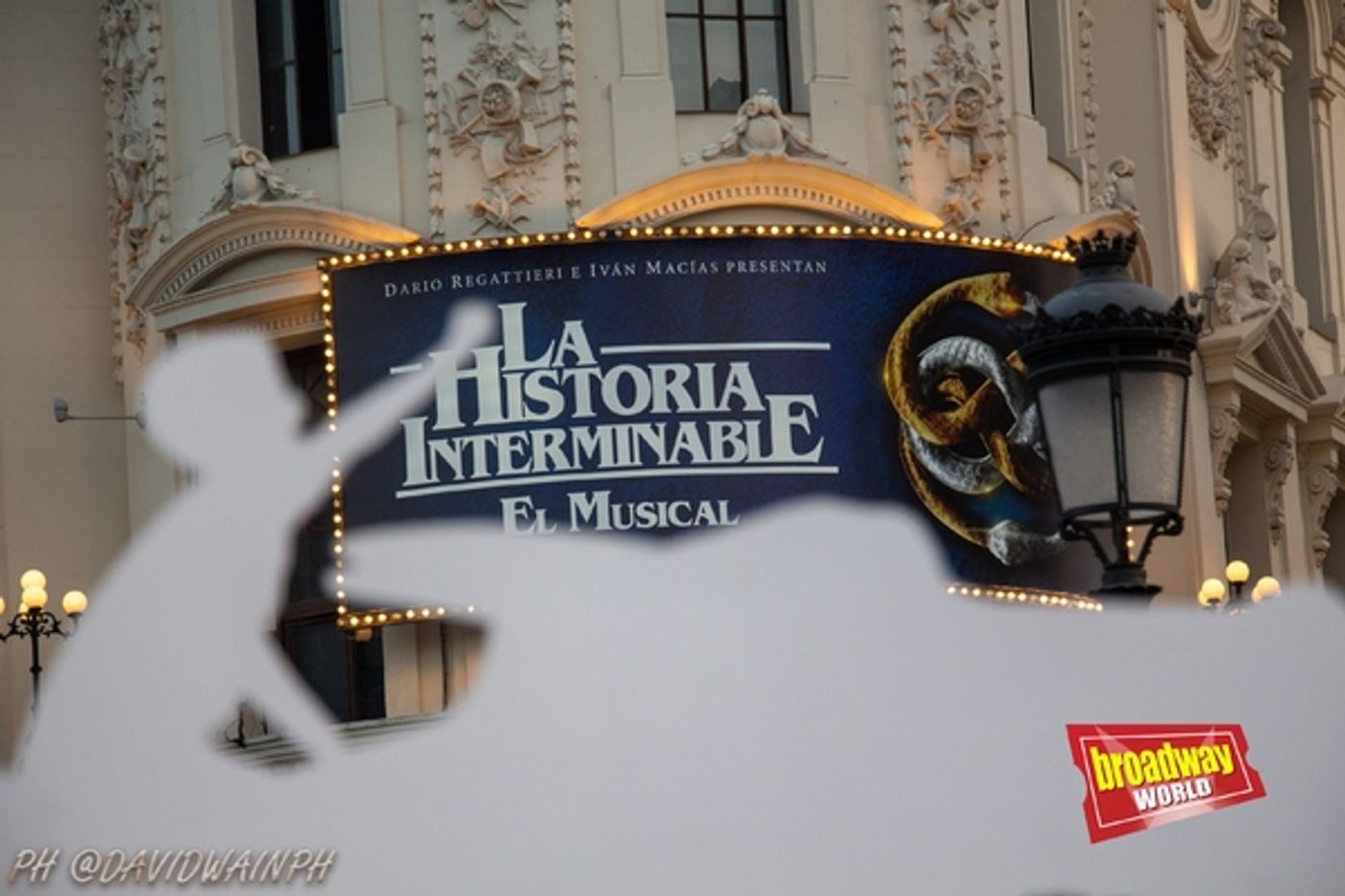 PHOTOS: Noche de estreno de LA HISTORIA INTERMINABLE  Image