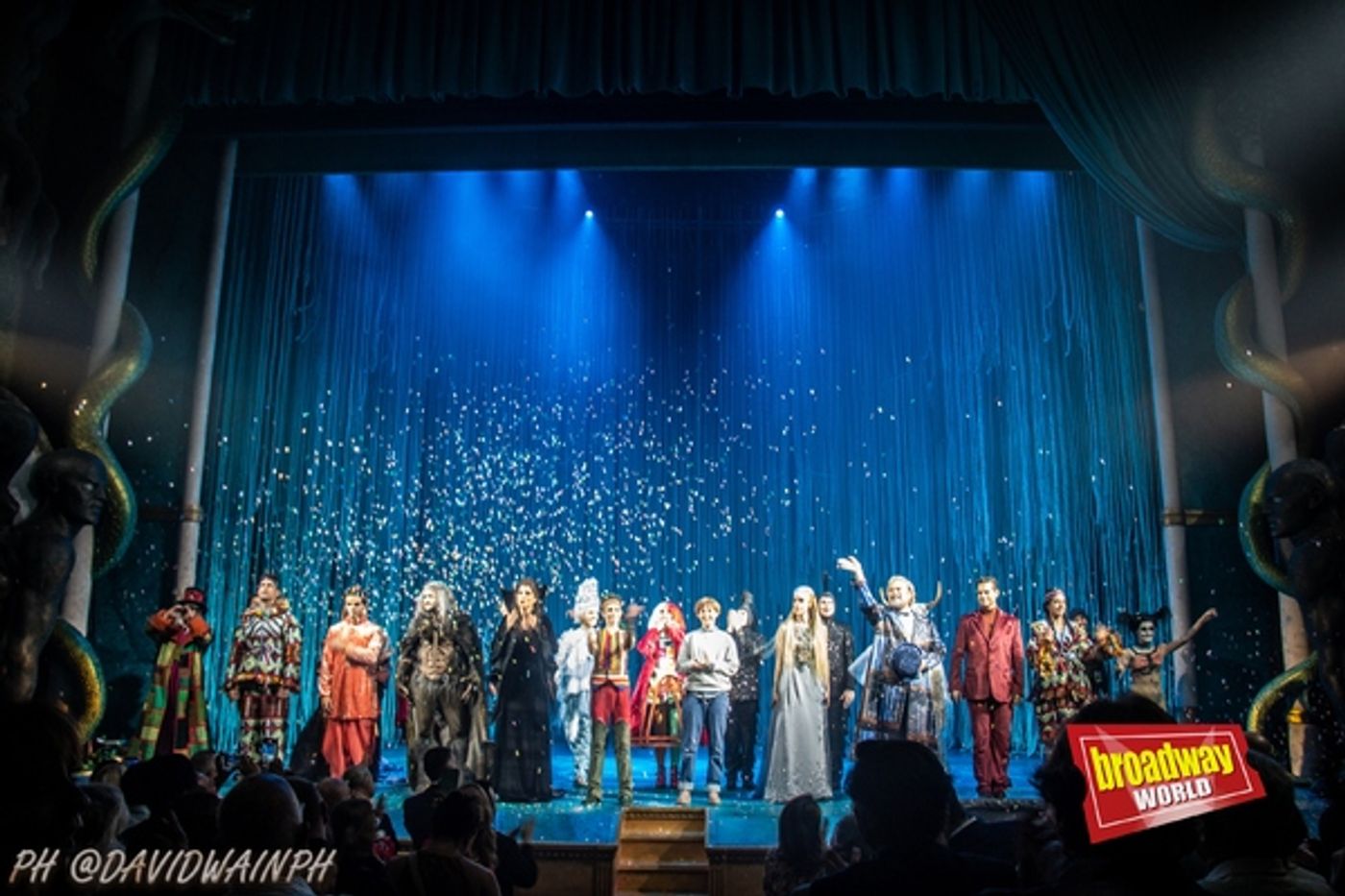 PHOTOS: Noche de estreno de LA HISTORIA INTERMINABLE  Image