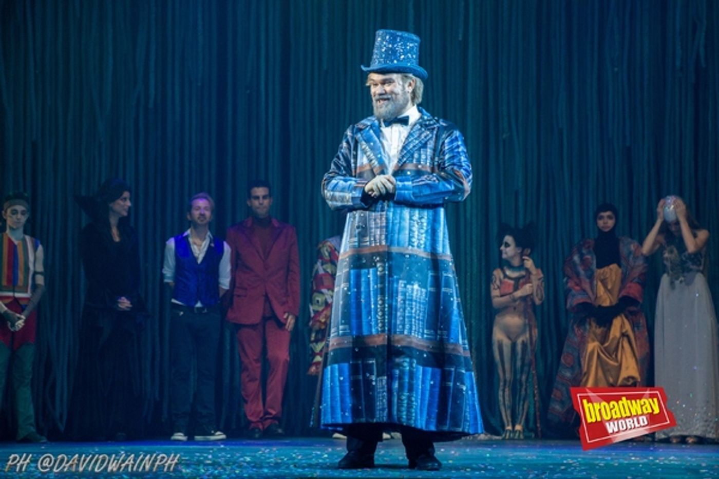 PHOTOS: Noche de estreno de LA HISTORIA INTERMINABLE  Image