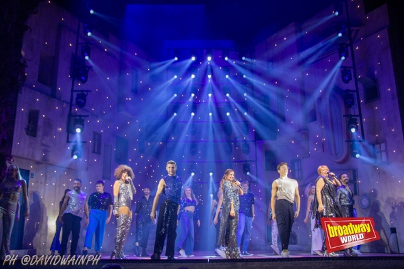 PHOTOS: MAMMA MIA! se presenta en el Teatro Rialto de Madrid  Image
