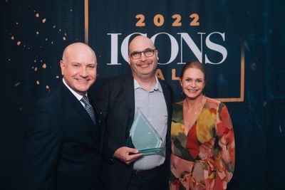 Artistic Director Michael Weber, the 2022 Luminary Award recipient Dan Ratner of The  Photo