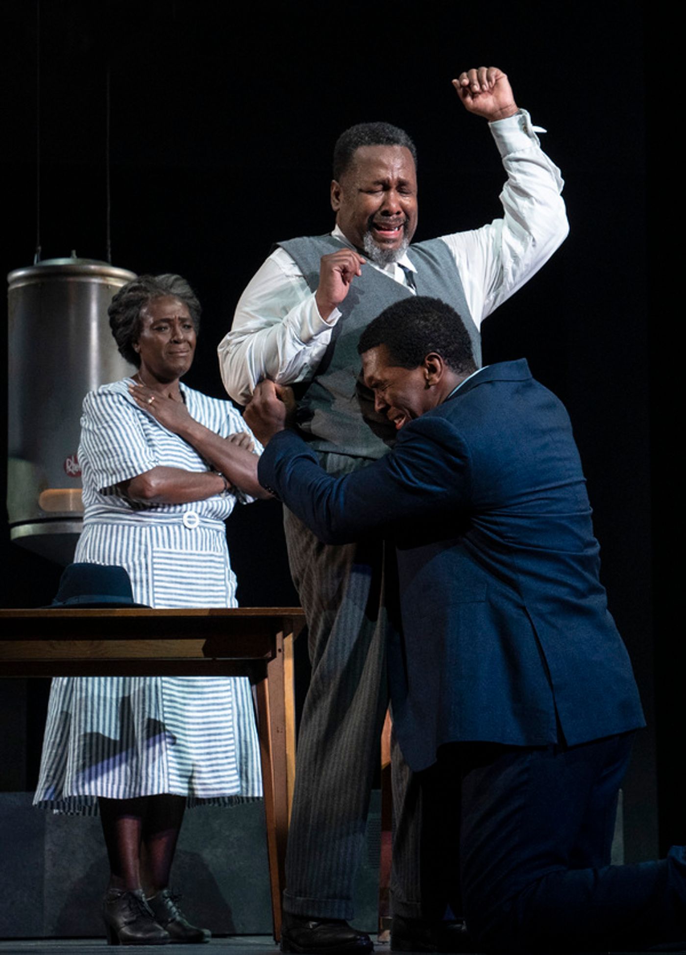 Photos: First Look at Wendell Pierce, Sharon D. Clarke, and More in DEATH OF A SALESMAN  Image