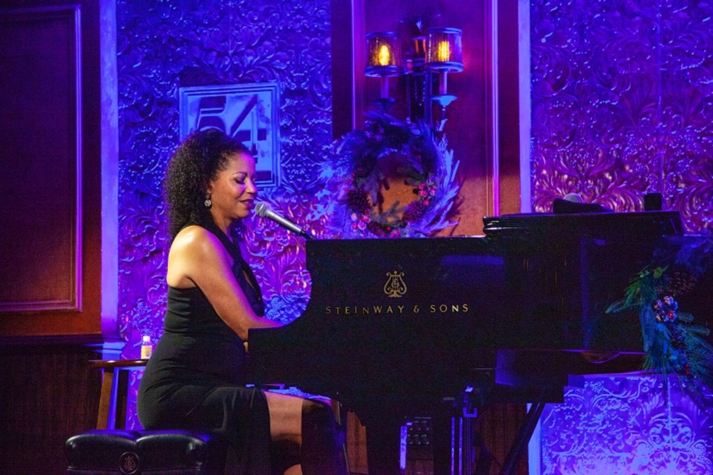 Photos: A TIME FOR LOVE: CHRISTMAS WITH GLORIA REUBEN at 54 Below  Image