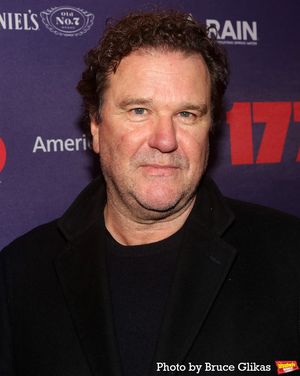 Douglas Hodge  Photo