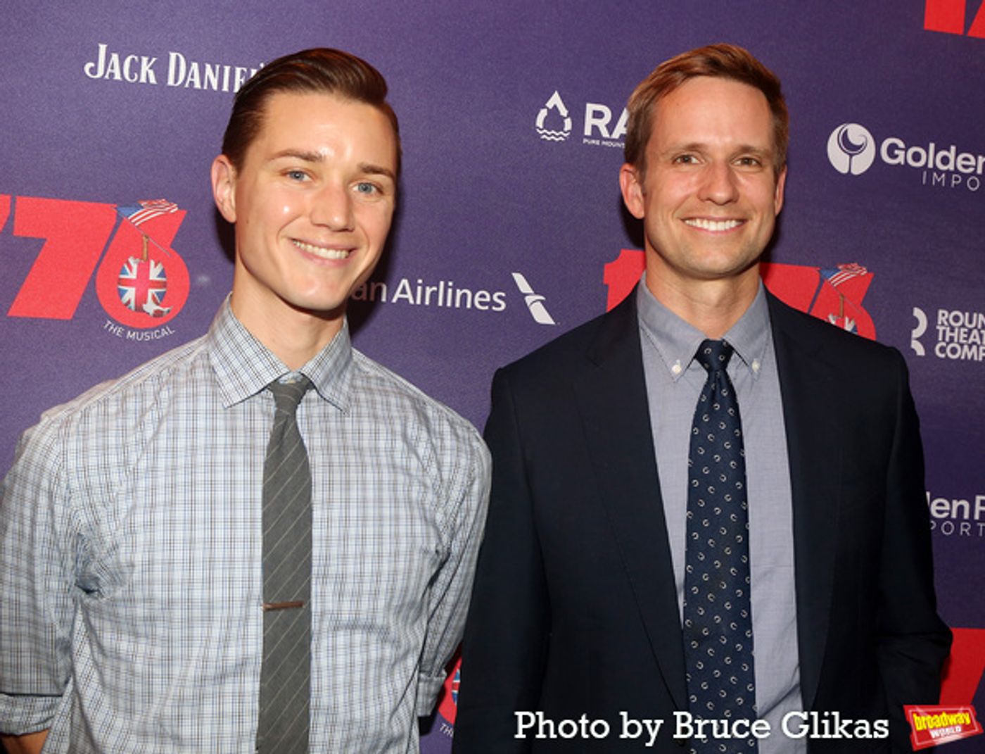 Photos: Stars Arrive on the 1776 Red Caret on Opening Night  Image