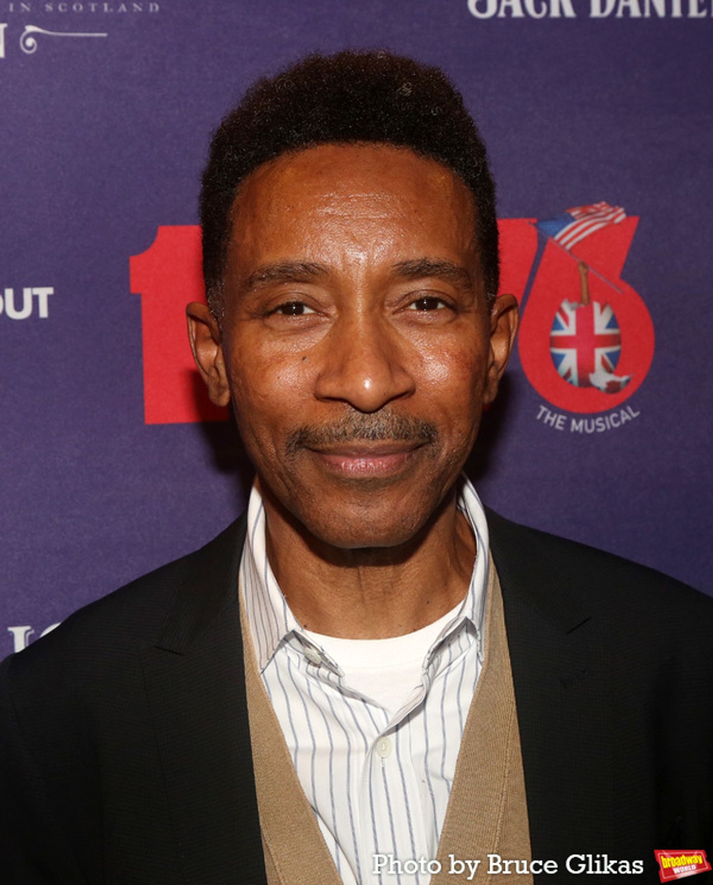 Photos: Stars Arrive on the 1776 Red Caret on Opening Night  Image