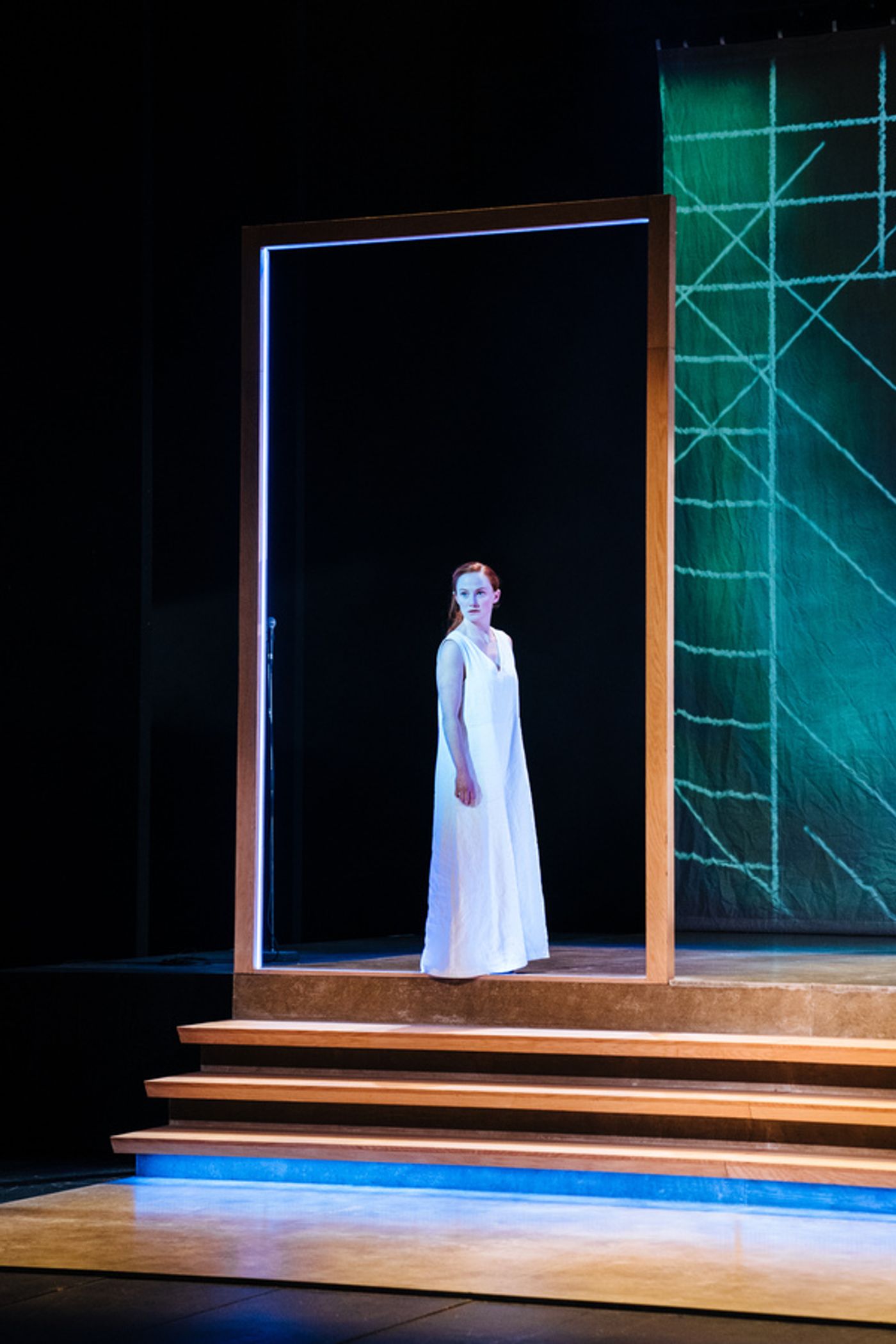 Photos: First Look at David Farr's A DEAD BODY IN TAOS UK Tour  Image