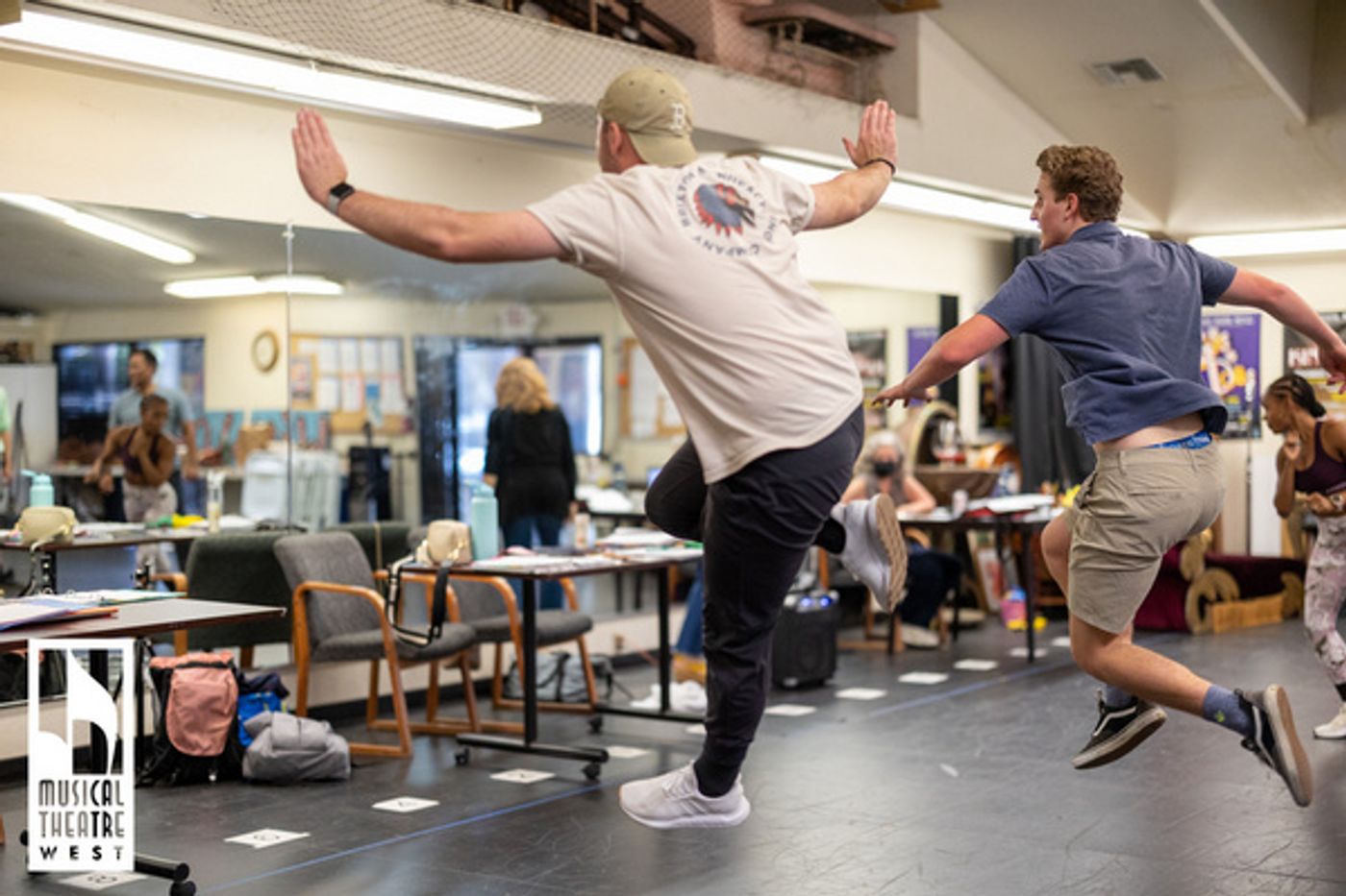 Photos: First Look At Lesli Margherita and More In DAMN YANKEES At Musical Theatre West  Image