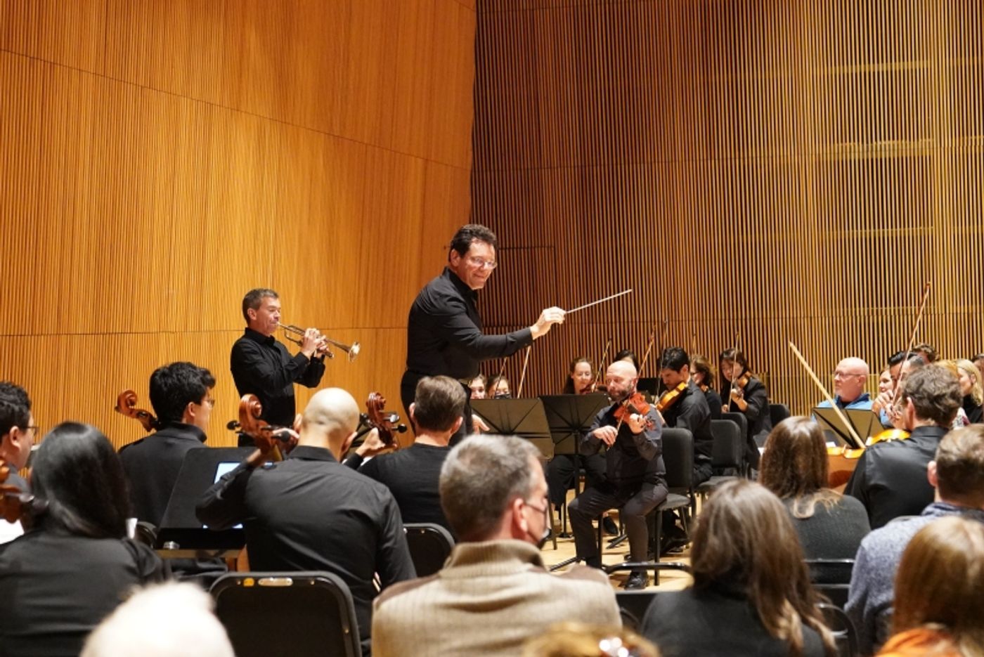 Review: PARK AVENUE CHAMBER SYMPHONY OPENING NIGHT at DIMenna Center  Image
