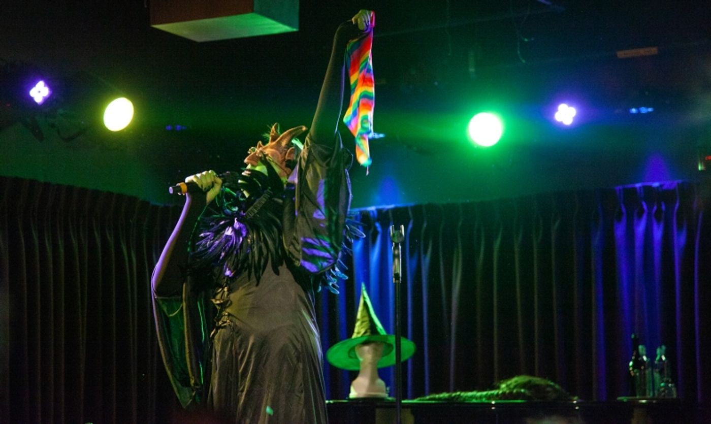 Photos: TIM MURRAY IS WITCHES! Plays The Green Room 42  Image