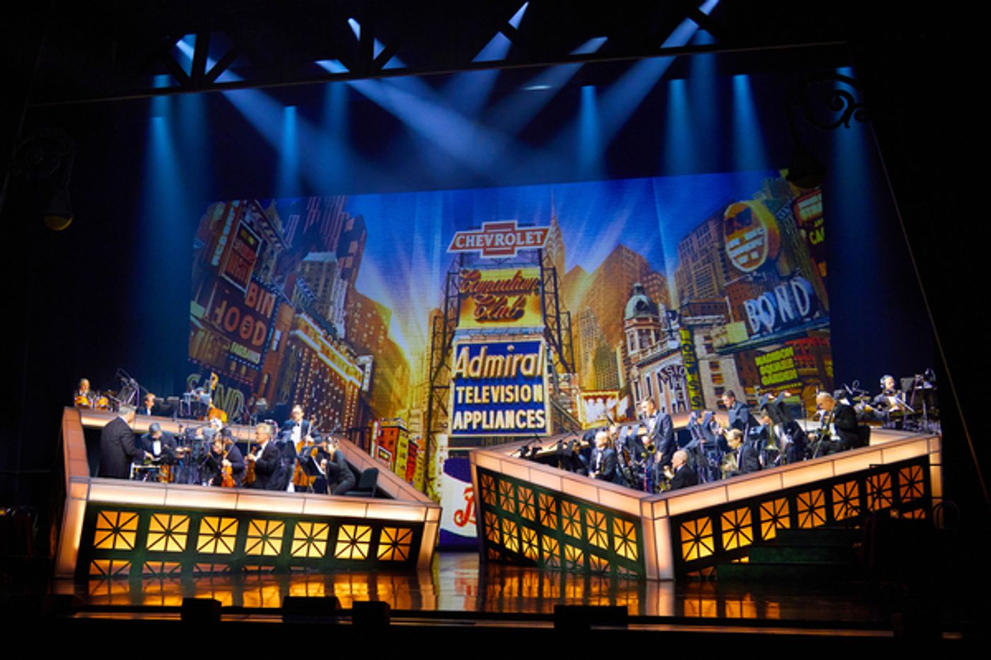 Photos: First Look at Phillipa Soo, Steven Pasquale, Jessie Mueller, and James Monroe Iglehart in GUYS AND DOLLS  Image