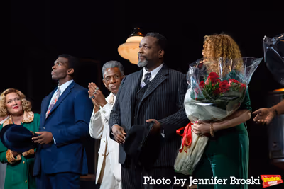 Lynn Hawley, Khris Davis, Andre De Shields, Wendell Pierce, Miranda Cromwell Photo