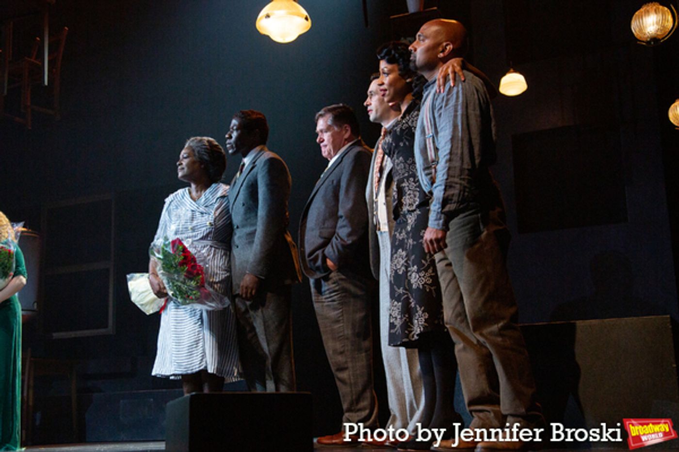 Photos: The Cast of DEATH OF A SALESMAN Takes Their Opening Night Bows  Image