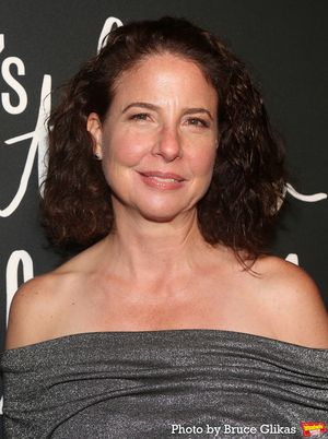 Robin Weigert Photo