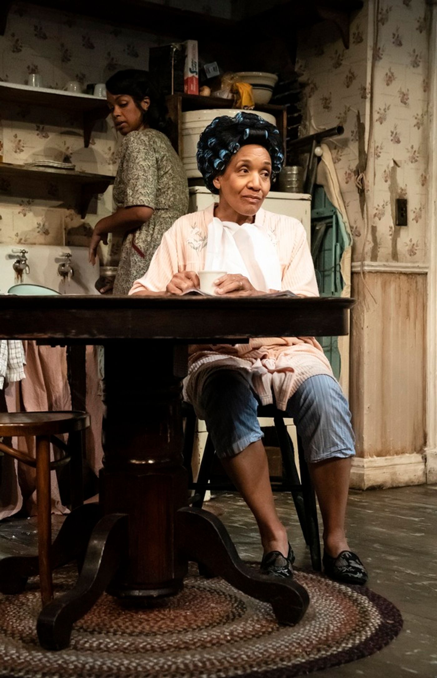 Photos: First Look at Tonya Pinkins, Francois Battiste & More in A RAISIN IN THE SUN  Image