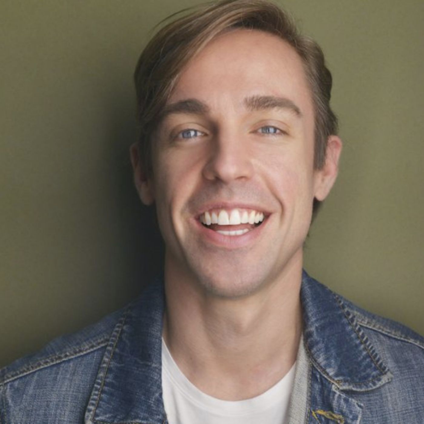 Book Your Virtual Experience With Nico DeJesus, Brittney Johnson, Patti Murin & More on BWW Stage Door Book Your Virtual Experience With Nico DeJesus, Brittney Johnson, Patti Murin & More on BWW Stage Door Image